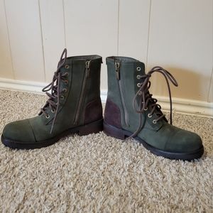 UGG Women's Kilmer Booties